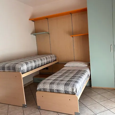 Apartment Confortevole Casa Affiancata